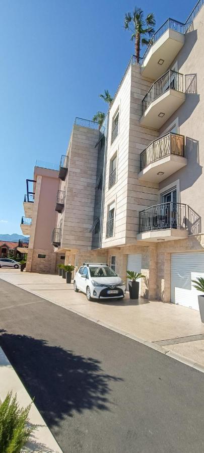 Eden Apartments ティヴァト エクステリア 写真