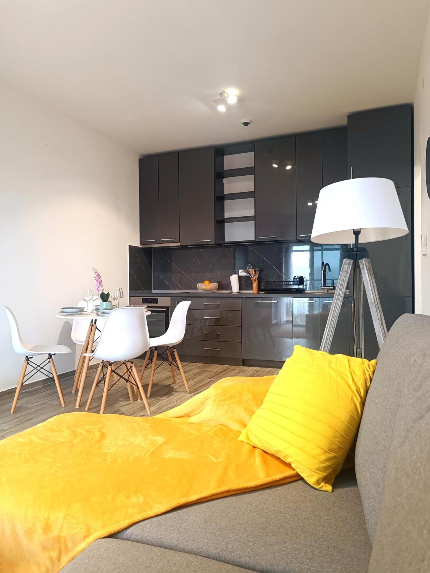 Eden Apartments ティヴァト エクステリア 写真